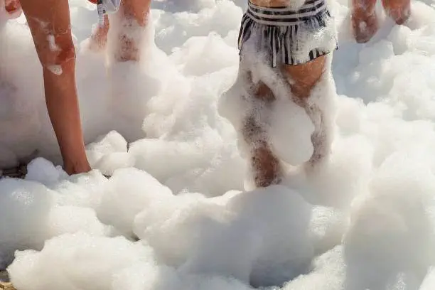 Unleash the Fun: Why throw a Foam Party 3 foam party