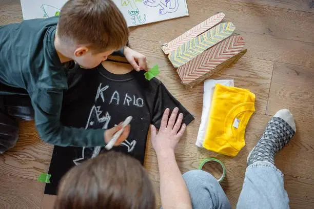7 Crafts to Get Your Slumber Party Going 8 crafts to get your slumber party going