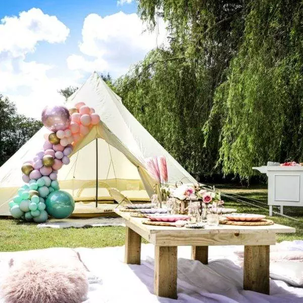 Outdoor Lakeland, FL glamping party
